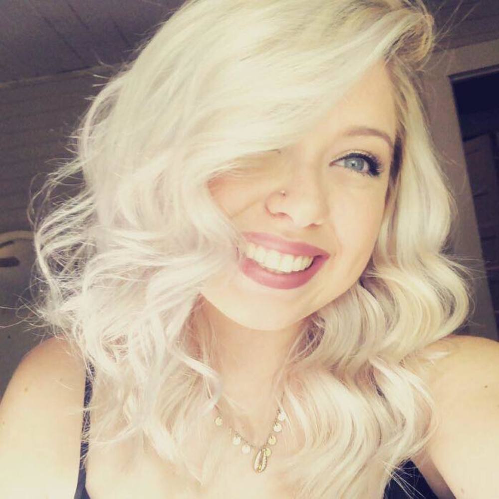 Meet your Posher, Kaitlyn